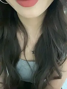 Snapshot of yaqing666 chatting on January 15, 9:47 am yaqing666 online show from January 15, 9:47 am