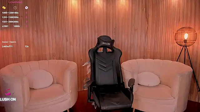 ChloeManson online show from March 7, 2:57 am