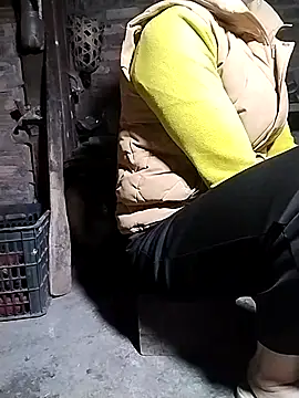 muutoo online show from January 7, 1:52 am