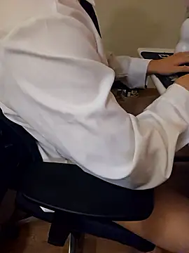 ttkk12132 online show from December 15, 1:37 pm