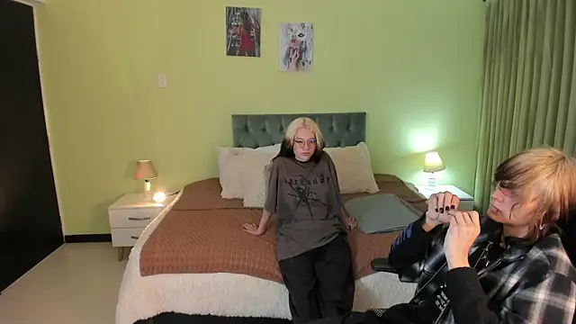 Eros Nyx  online show from January 17, 4:17 am