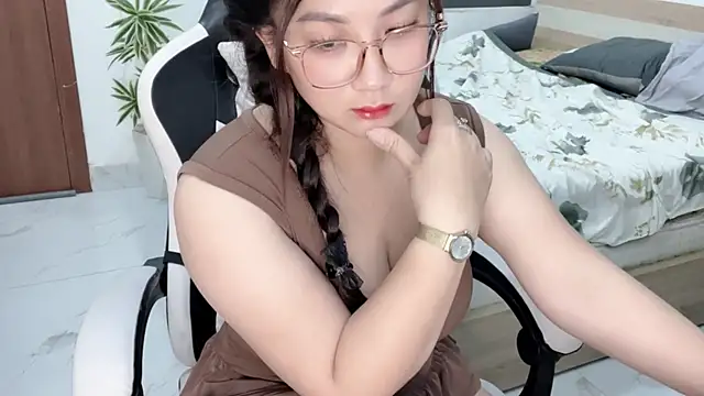 Ni-Ni 2K online show from July 15, 6:18 am