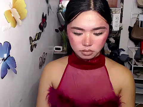 voganmarie online show from July 3, 6:14 pm