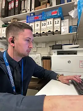 dirtyanal23 online show from March 30, 7:15 pm