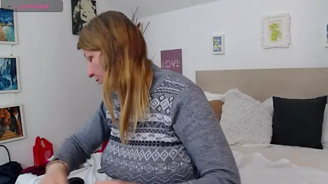 OlgaPavlova online show from February 11, 1:38 pm