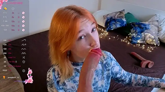 Elsa Batler online show from December 5, 5:09 pm