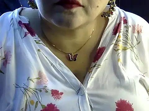 Snapshot of Soniya_Sha chatting on July 12, 7:54 am Soniya Sha online show from July 12, 7:54 am