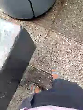 Snapshot of boyfromMum_bai chatting on July 2, 6:52 am boyfromMum bai online show from July 2, 6:52 am