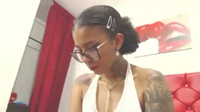 Elizabetth Roman online show from January 17, 8:34 pm