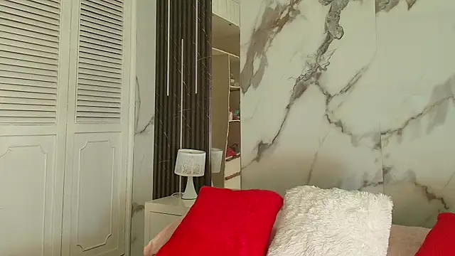 BellaHarpeer online show from April 14, 7:31 pm