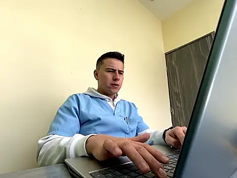 DONHALPA online show from January 10, 2:52 pm