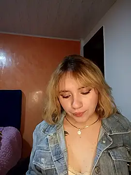 Dollvexia  online show from January 9, 11:06 pm