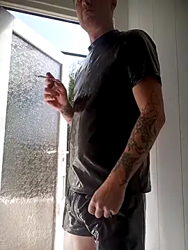 jefflatex45 online show from April 28, 10:20 am