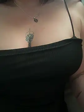Ariihot91 online show from June 28, 5:57 am