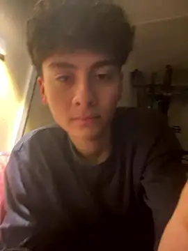 hungspanishtwink online show from January 9, 9:45 am