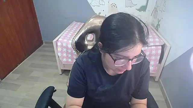 eva smit t online show from January 14, 2:39 am