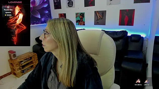 Scarlett 079 online show from February 20, 11:54 am