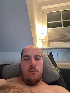 GeilerFinn95 online show from June 18, 11:20 pm
