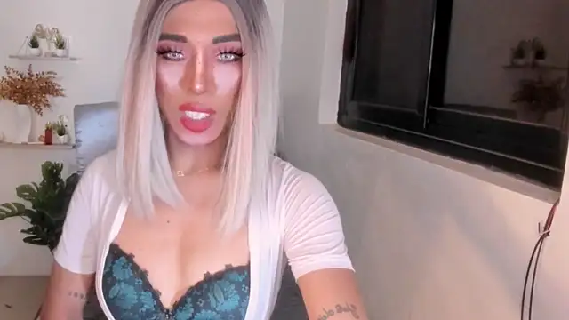 TsBlackHORSECOCKcalix online show from April 11, 8:13 pm