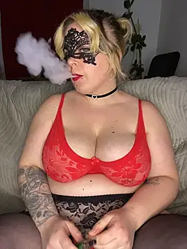 MIKATHENA online show from January 10, 9:16 pm