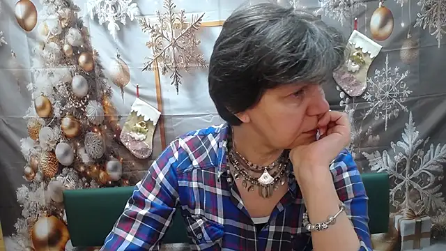 LunaDobra online show from December 17, 12:11 pm