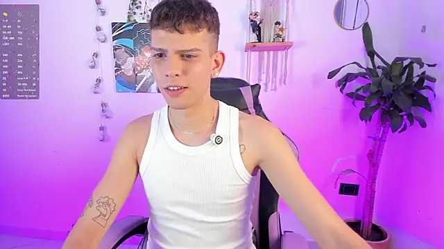 Snapshot of Jasson___ chatting on May 2, 9:53 pm Jasson online show from May 2, 9:53 pm