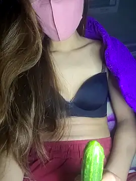 polly chan online show from December 17, 4:02 pm