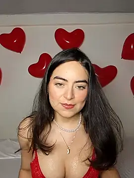 Snapshot of saasha_Petit chatting on February 10, 10:30 am saasha Petit online show from February 10, 10:30 am