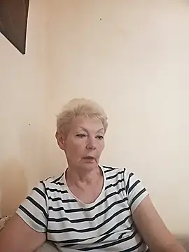Calypso-Loove online show from May 30, 8:11 am
