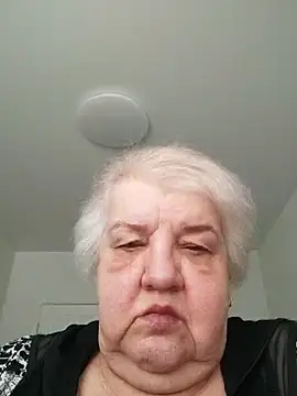 HapinessLovee online show from February 22, 9:19 am