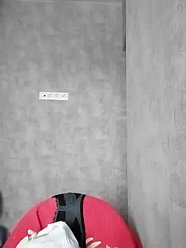 HapinessLovee online show from April 16, 8:37 am