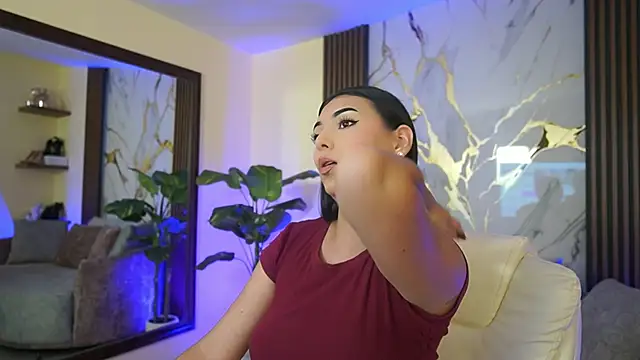 LiaWheeler online show from January 13, 7:08 pm