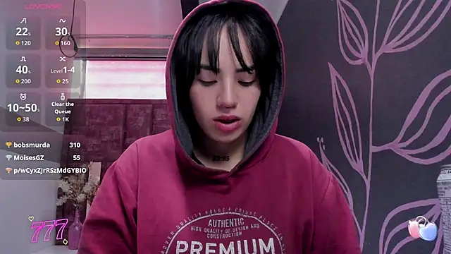 Kiara Fox   online show from March 29, 1:33 pm