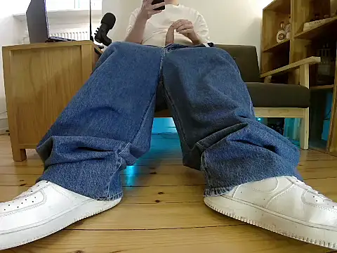 jonas camboy online show from April 3, 4:38 pm