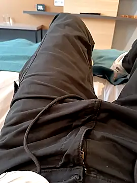 Snapshot of jonas_camboy chatting on May 13, 4:48 pm jonas camboy online show from May 13, 4:48 pm