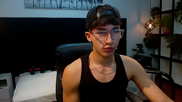 jeremy job online show from February 5, 11:26 am