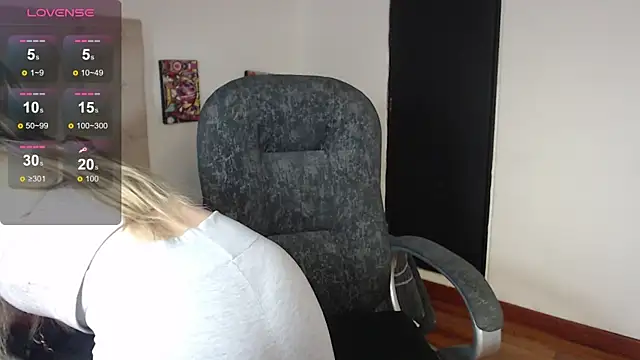 pal0mita online show from January 8, 6:54 pm