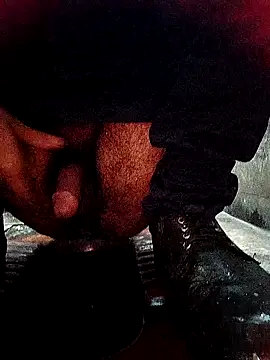 Snapshot of xhanm chatting on February 14, 11:56 pm xhanm online show from February 14, 11:56 pm