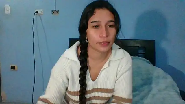 scarlettscottX online show from December 22, 1:02 am