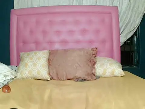 BasellBlue online show from December 5, 7:32 pm