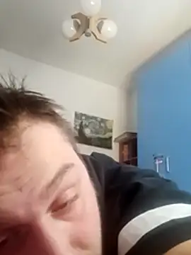 Snapshot of barbone15 chatting on February 23, 11:18 am barbone15 online show from February 23, 11:18 am