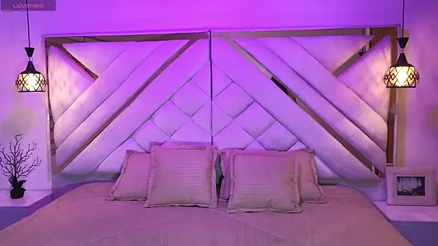 scarlettvg online show from December 19, 5:25 am