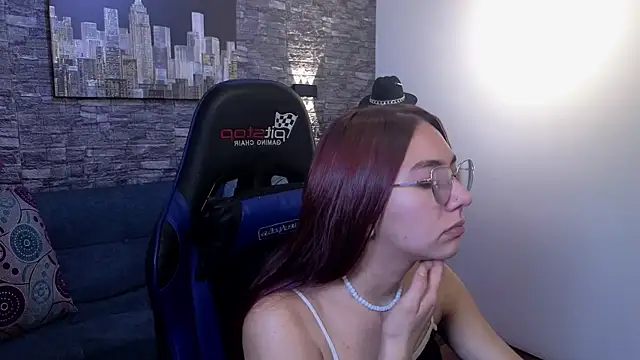 scarlettvg online show from December 20, 3:24 am