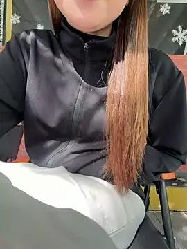 -Moon-20 online show from January 7, 3:53 am