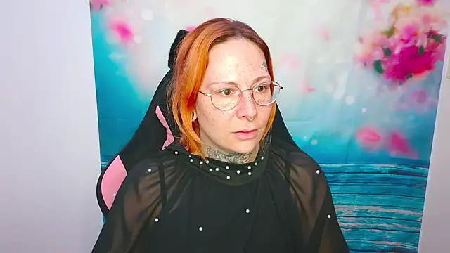 KristalSkye online show from January 18, 5:50 pm