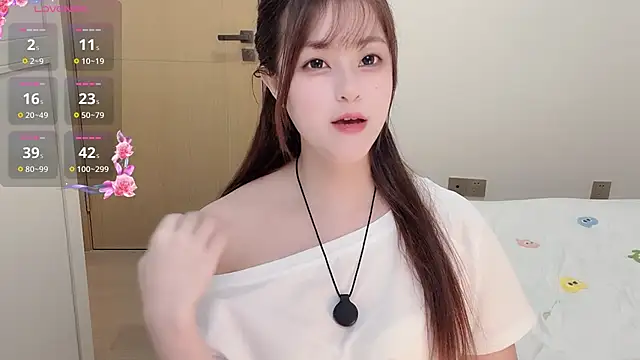 Unafaye online show from December 17, 12:44 pm