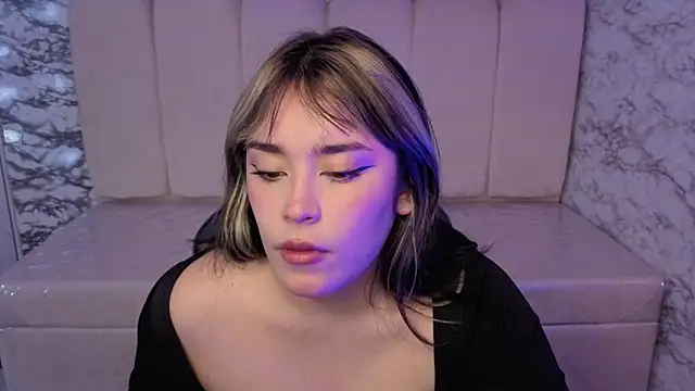 Laksmy v online show from January 8, 12:51 pm