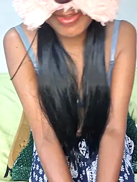 BadAhkm online show from December 18, 4:51 am