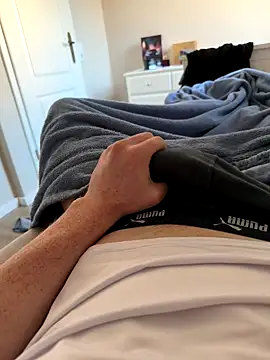 angei094 online show from December 15, 12:53 pm