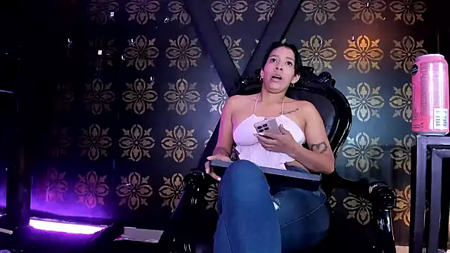 Sunny n Miha online show from February 8, 2:20 pm